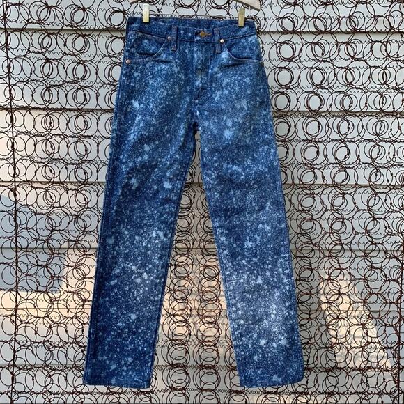Wrangler “Star Splatter” upcycle diy vintage wedgie jeans - Picture 3 of 8